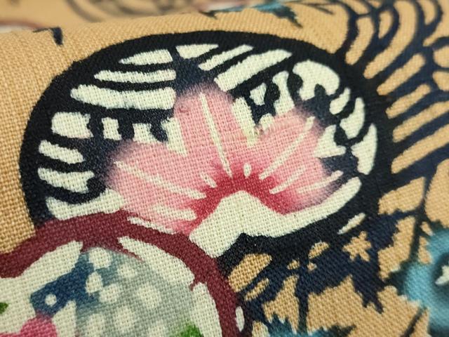平和屋本店●極上　琉球紅型　九寸名古屋帯　紬地　染さくはら　流水花鳥文　飴色地　反端付き　逸品　DZAB5725kh6