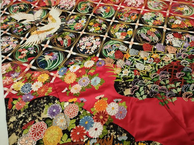 平和屋本店●最高級 中国三大刺繍 相良刺繍 駒刺繍 色打掛 和装 婚礼 結婚式 花嫁 神社挙式 飛鶴天井花車文 金糸 逸品 未使用 DZAB5801kh6