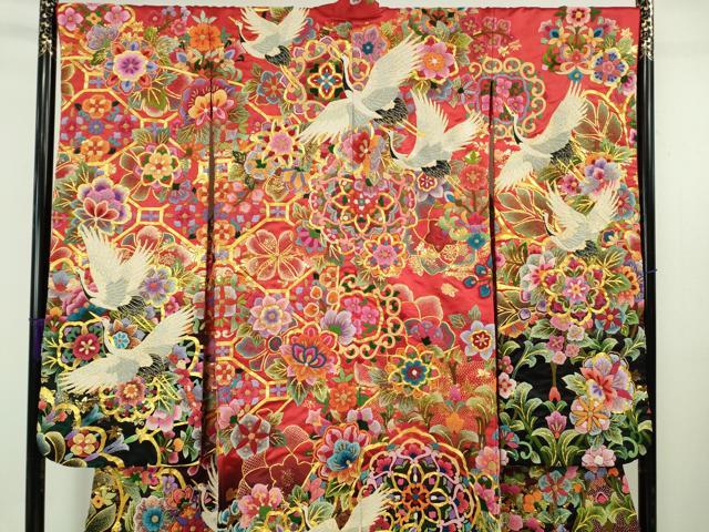 平和屋本店●最高級 中国三大刺繍 相良刺繍 駒刺繍 総刺繍 色打掛 和装 婚礼 結婚式 花嫁 飛鶴花文 暈し染め 金糸 逸品 未使用 DZAB5802kh6