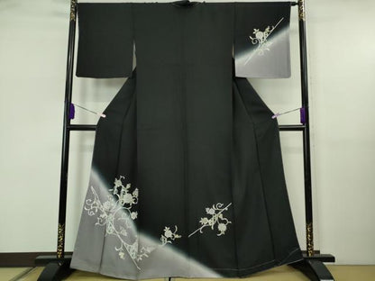 平和屋本店●極上　訪問着　花唐草文　黒地　暈し染め　金銀彩　反端付き　逸品　未使用　DZAB5806kh6