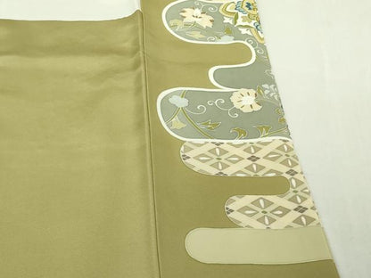 平和屋本店●極上　創業460年・千總　色留袖　駒刺繍　正倉院霞花文　黄海松茶色地　金彩　反端付き　逸品　未使用　DZAB5812kh6
