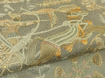 平和屋本店●極上 中国三大刺繍 スワトウ刺繍 汕頭刺繍 訪問着 天目織 お召地 エジプト壁画文様 茶鼠色地 金糸 逸品　未使用　DZAB5825kh6