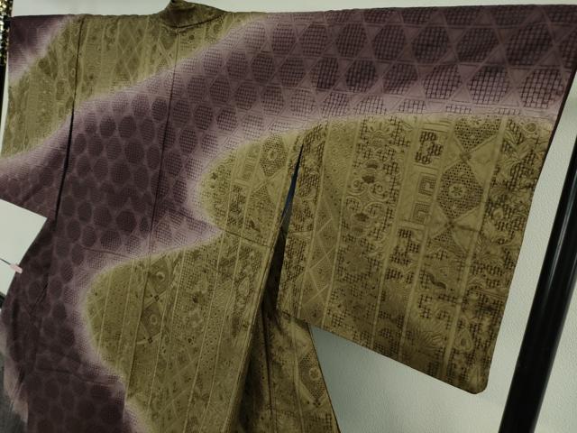 平和屋本店●極上　中国三大刺繍　スワトウ刺繍　汕頭刺繍　総刺繍　訪問着　道長名物裂花文　桑の実色地　暈し染め　逸品　DZAB5831kh6