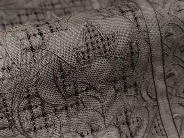 平和屋本店●極上　中国三大刺繍　スワトウ刺繍　汕頭刺繍　総刺繍　訪問着　道長名物裂花文　桑の実色地　暈し染め　逸品　DZAB5831kh6