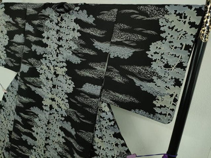 平和屋着物●極上　染色作家　石田凱宣　訪問着　樹林文　黒地　逸品　DZAB5832kh6