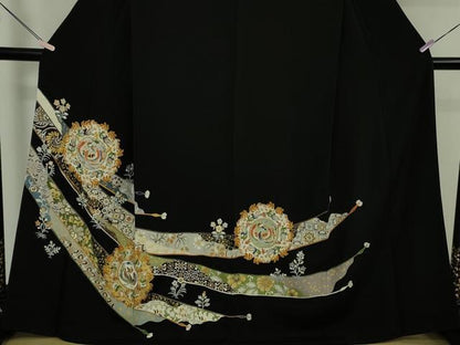 平和屋本店●極上　創業460年・千總　黒留袖　刺繍　鬘帯鳳凰花文　金彩　高島屋扱い　逸品　DZAB5852kh6
