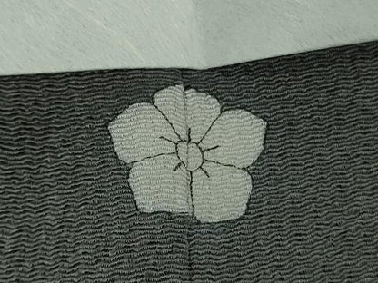 平和屋本店●希少　友禅染色家　品川恭子　色留袖　舞鳥草花文　藍墨茶色地　金彩　鬼しぼ縮緬　逸品　DZAB5856kh6