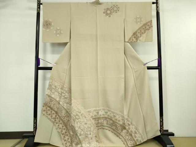 平和屋本店●極上　中国三大刺繍　相良刺繍　総刺繍　訪問着　正倉院花唐草文　白橡色地　金糸　逸品　DZAB5884kh6