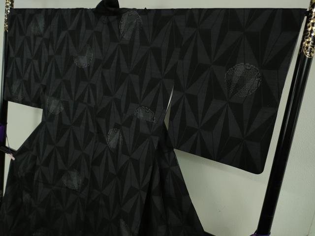 平和屋着物●極上　結城紬　80亀甲　飛び亀甲柄　雪輪　麻の葉文様　逸品　DZAB5896kh6 平和屋着物○極上 結城紬 80亀甲 飛び亀甲柄 雪輪 麻の葉文様 逸品