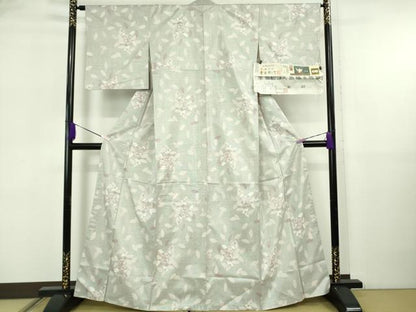 平和屋本店●極上 本場大島紬 白大島紬 桑原織物 二代目 桑原啓之介 9マルキ 白絣 舞花弁　三越扱い　証紙付き　逸品　未使用　DZAB5898kh6