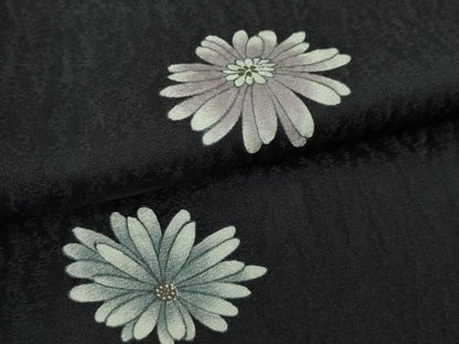 平和屋着物∞極上　長羽織　菊　鹿の子間道　黒地　逸品　DZAB5901kh6
