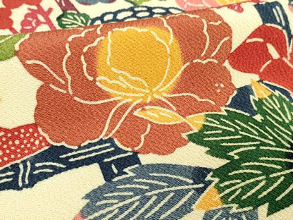 平和屋本店●極上　和染紅型　栗山紅型　栗山吉三郎　振袖　吉祥花文　砥粉色地　鬼しぼ縮緬　逸品　DZAB5903kh6