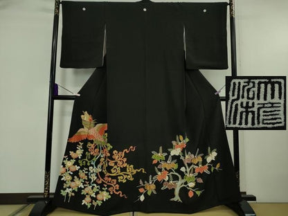 平和屋本店●極上　創業130年　江戸染繍友禅　大彦　黒留袖　刺繍　鳳凰唐草花文　金糸　三越扱い　逸品　DZAB5906kh6