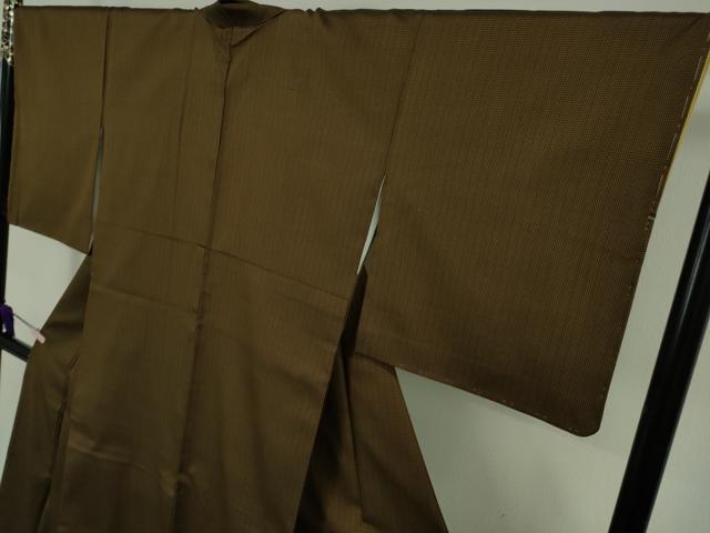 平和屋本店●希少　本場黄八丈　黒八丈　本高貴　紬　染:伝統工芸士　西條謹一　機:伊勢崎嘉代美　証紙付き　逸品　未使用　DZAB5927kh6