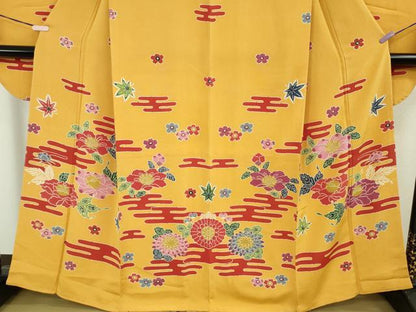 平和屋着物●極上　和染紅型　栗山紅型　栗山吉三郎　振袖　エ霞花文　柑子色地　鬼しぼ縮緬　逸品　未使用　DZAB5942kh6