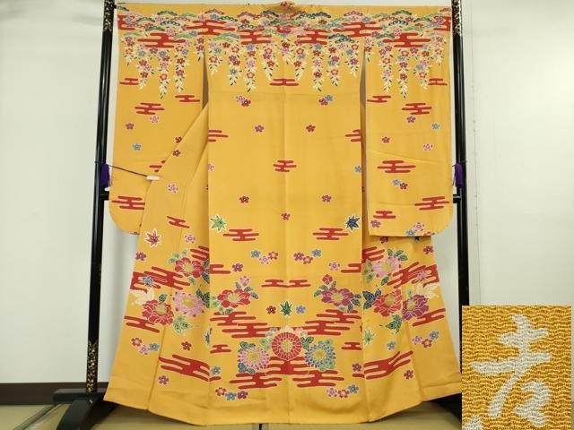 平和屋着物●極上　和染紅型　栗山紅型　栗山吉三郎　振袖　エ霞花文　柑子色地　鬼しぼ縮緬　逸品　未使用　DZAB5942kh6 平和屋着物○極上 和染紅型 栗山紅型 栗山吉三郎 振袖 エ霞花文 柑子色