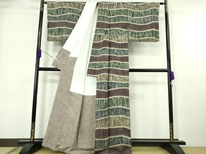 平和屋本店●極上　中国三大刺繍　スワトウ刺繍　汕頭・相良刺繍　訪問着　杢目絞り　よろけ縞　銀通し地　さが美扱い　逸品　DZAB5943kh6