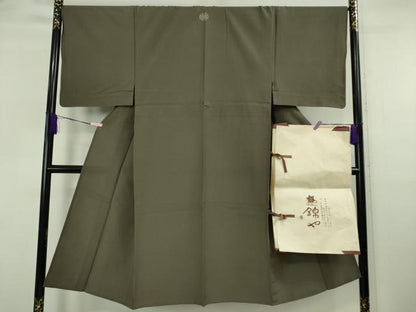 平和屋着物▽極上　男性　日本橋人形町　創業70年　錦や　色紋付　単衣　お召地　色無地　藍媚茶色　たとう紙付き　逸品　DZAB5946kh6
