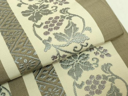 平和屋着物●極上　本場筑前博多織　両面　半幅帯　葡萄蔦の葉文　逸品　DZAB6008kh6