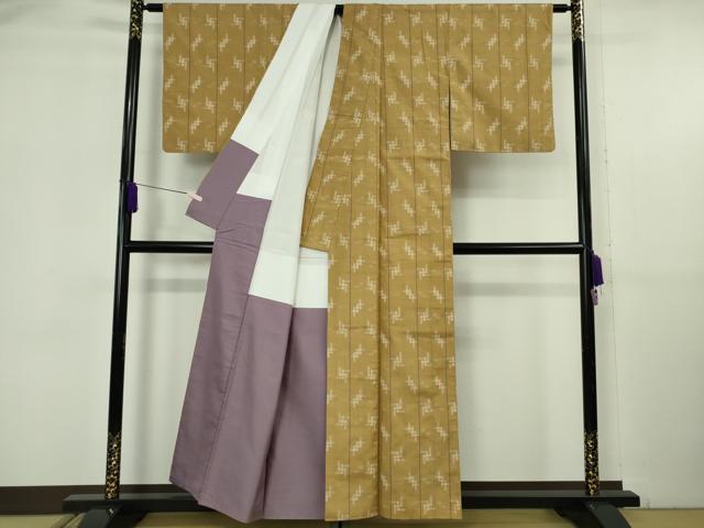 平和屋着物●極上　本場琉球絣　紬　丁字染色地　反端付き　逸品　DZAB6110kh6