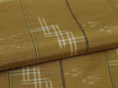 平和屋着物●極上　本場琉球絣　紬　丁字染色地　反端付き　逸品　DZAB6110kh6
