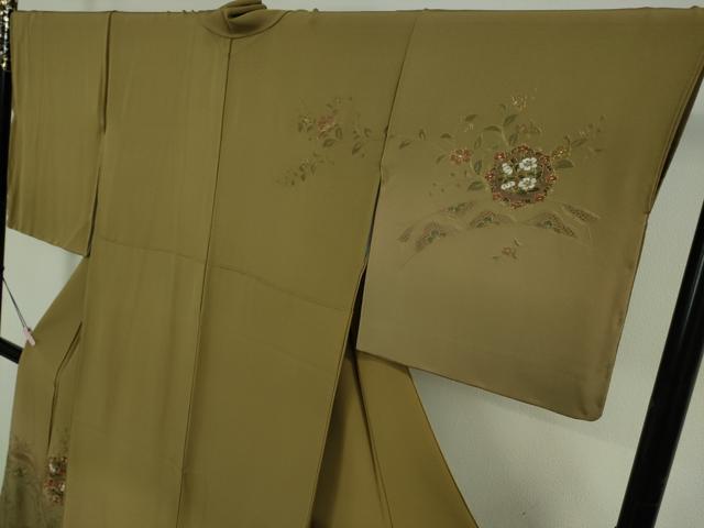 平和屋着物●極上　中国三大刺繍 スワトウ刺繍 汕頭刺繍 蘇州刺繍 訪問着 正倉院花唐草文 桑染色 暈し染め 金糸 逸品 未使用　DZAB6119kh6