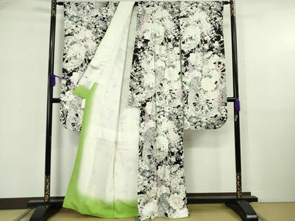 平和屋本店●極上　創業460年・千總　振袖　乱菊　藤　梅　牡丹　黒地　金彩　逸品　DZAB6120kh6