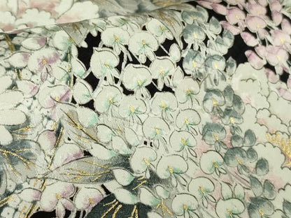 平和屋本店●極上　創業460年・千總　振袖　乱菊　藤　梅　牡丹　黒地　金彩　逸品　DZAB6120kh6