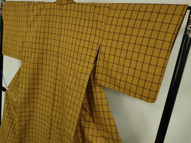 平和屋本店▽極上　山下八百子　本場黄八丈　市松綾織　紬　単衣　格子　逸品　未使用　DZAB6146kh6