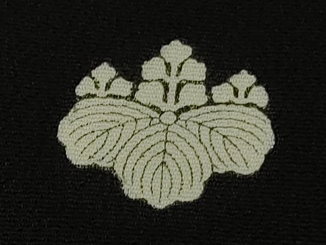 平和屋本店●極上　創業460年・千總　黒留袖　駒刺繍　立波　宝尽くし　金彩　鈴乃屋扱い　逸品　DZAB6162kh6