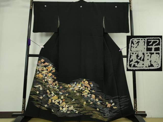 平和屋本店●極上　創業460年・千總　黒留袖　駒刺繍　立波　宝尽くし　金彩　鈴乃屋扱い　逸品　DZAB6162kh6