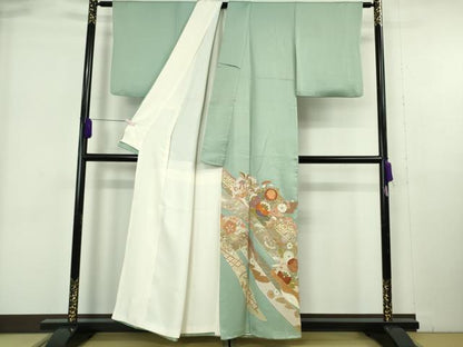 平和屋本店●極上　創業460年・千總　色留袖　駒刺繍　鬘帯雪輪花文　山葵色地　金彩　三越扱い　逸品　DZAB6173kh6