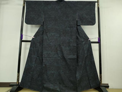 平和屋本店●極上　本場結城紬　重要無形文化財　160亀甲　総詰め　草花文　濃い紺地　逸品　未使用　DZAB6188kh6