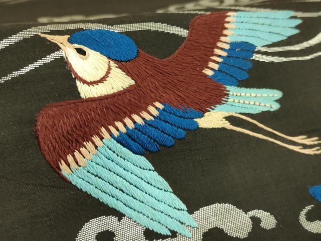 平和屋本店●極上　アンティーク　大正ロマン　丸帯　引き抜き帯　手刺繍　立波に鳥　憲法黒茶色地　銀糸　逸品　DZAB6281kh6