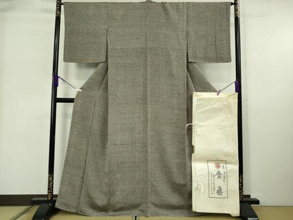 平和屋本店●極上　京都祇園の老舗 ぎをん齋藤　小紋　格子　生壁色×樺茶色 　鬼しぼ縮緬 たとう紙・反端付き　逸品　未使用　DZAB6312kh6