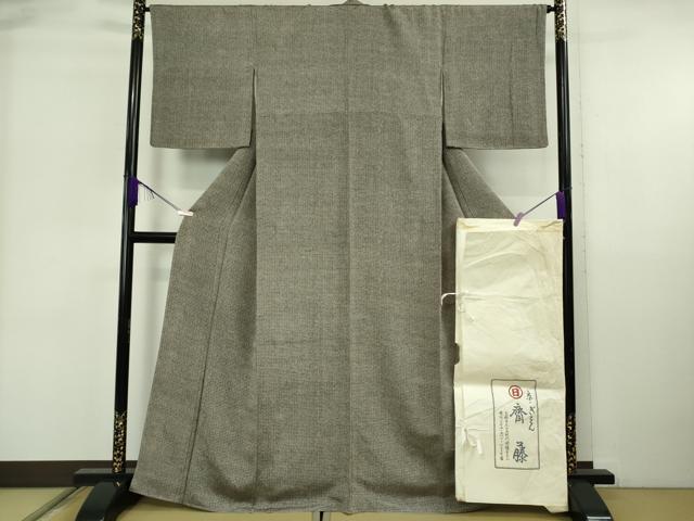 平和屋本店●極上　京都祇園の老舗 ぎをん齋藤　小紋　格子　生壁色×樺茶色 　鬼しぼ縮緬 たとう紙・反端付き　逸品　未使用　DZAB6312kh6