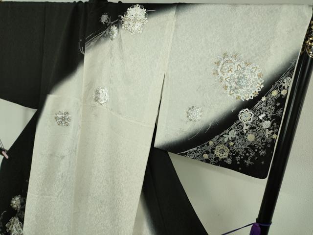 平和屋本店●極上　訪問着　正倉院花文　暈し染め　金銀彩　黒×白　ロング丈　逸品　DZAB6326kh6