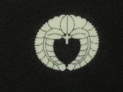 平和屋着物●極上　十日町　名門　滝泰謹製　黒留袖　中国三大刺繍　相良刺繍　おぼろ染め　暈し染め　金糸　逸品　DZAB6337kh6