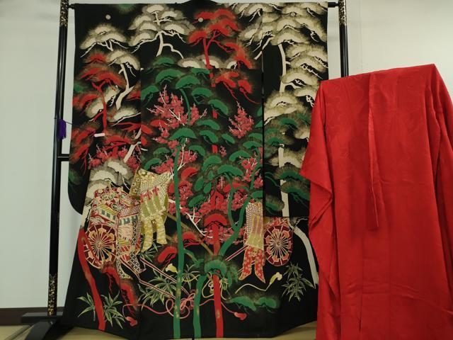平和屋本店●極上　アンティーク　大正ロマン　振袖・長襦袢(袷)セット　駒刺繍　御所車梅松文　黒地　金彩　逸品　DZAB6355kh6