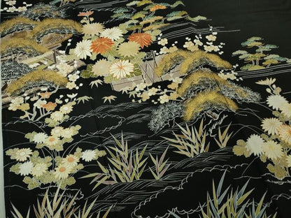 平和屋本店●極上　創業460年・千總　黒留袖　駒刺繍　風景吉祥花松文　金彩　逸品　DZAB6366kh6