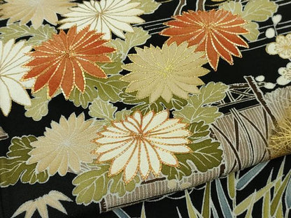 平和屋本店●極上　創業460年・千總　黒留袖　駒刺繍　風景吉祥花松文　金彩　逸品　DZAB6366kh6