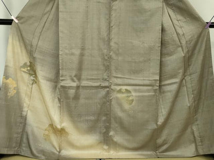 平和屋着物●極上 インド・アッサム 野蚕糸 手織 ムガシルク 訪問着　刺繍　雪輪　兎花文　暈し染め　生壁色地　金銀糸　逸品　DZAB6371kh6