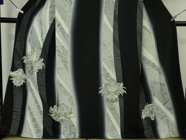 平和屋本店●極上　訪問着　総手刺繍　洋花文　ペイズリー柄　黒地　暈し染め　金糸　逸品　未使用　DZAB6385kh6