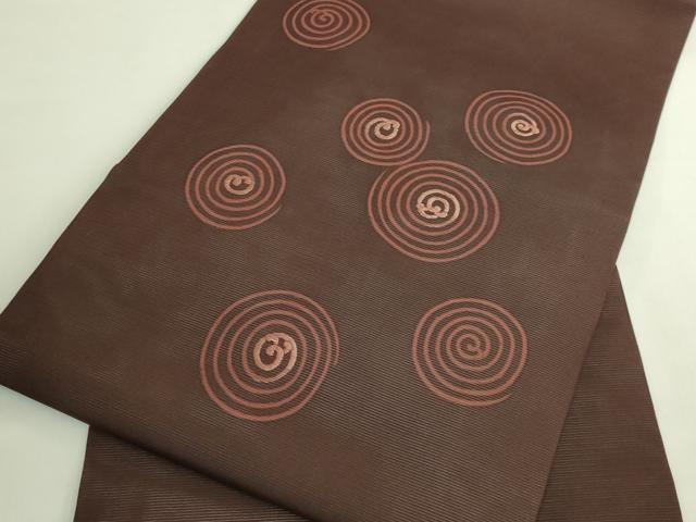 平和屋本店＊極上　夏物　京都祇園の老舗　ぎをん齋藤　絽塩瀬　九寸名古屋帯　刺繍　渦　紅檜皮色地　たとう紙付き　逸品　DZAB6454kh6