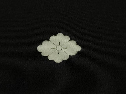 平和屋本店●極上 創業460年・千總 第三十二回 上品会作品 黒留袖 駒刺繍 富貴芳潤 金糸 上代180万 高島屋扱い 冊子付き 逸品 DZAB6509kh6