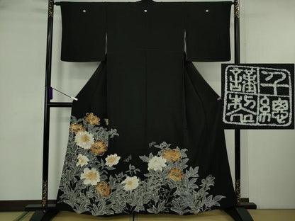 平和屋本店●極上 創業460年・千總 第三十二回 上品会作品 黒留袖 駒刺繍 富貴芳潤 金糸 上代180万 高島屋扱い 冊子付き 逸品 DZAB6509kh6