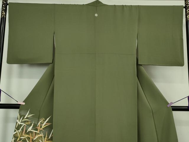 平和屋本店●極上　創業460年・千總　色留袖　駒刺繍　網干立波枝葉文　柳茶色地　金彩　逸品　DZAB6510kh6
