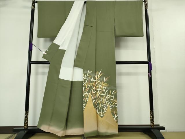 平和屋本店●極上　創業460年・千總　色留袖　駒刺繍　網干立波枝葉文　柳茶色地　金彩　逸品　DZAB6510kh6