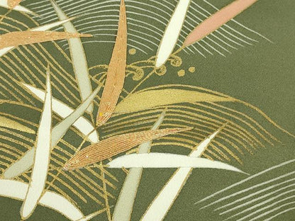 平和屋本店●極上　創業460年・千總　色留袖　駒刺繍　網干立波枝葉文　柳茶色地　金彩　逸品　DZAB6510kh6