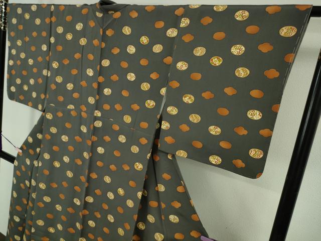 平和屋本店●極上　銀座　志ま亀　小紋　花丸文　縮緬地　褐色　たとう紙付き　逸品　未使用　DZAB6517kh6